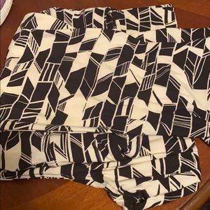 LuLaRoe tall and curvy leggings
